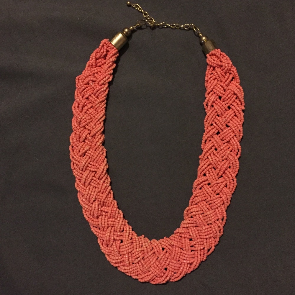 Statement necklace